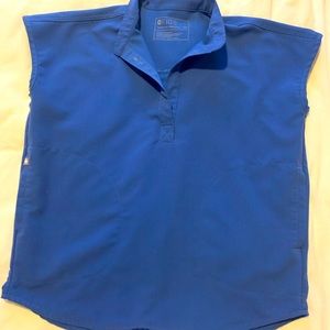 Figs rafaela scrub top light denim blue - retired